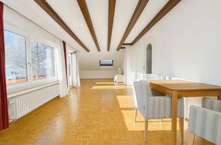 Wohnung kaufen in 82467 Garmisch-Partenkirchen, 2 Zimmer-Dachgeschosswohnung in ruhiger Lage mit tollem unverbaubaren Bergblick!