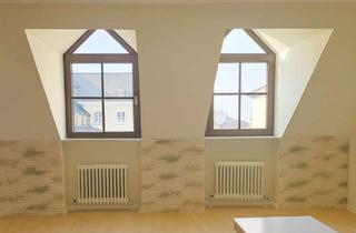 Wohnung kaufen in 82362 Weilheim, Hochwertiges Wohnen mit Loggia, Terrasse und modernem Raumkonzept