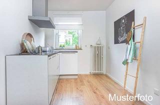 Wohnung kaufen in 01259 Niedersedlitz, Diskrete Vermarktung: kleine Wohnung in sanierter Stadtvilla mit hoher AfA! PROVISIONSFREI