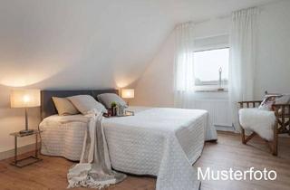 Wohnung kaufen in 01259 Niedersedlitz, Diskrete Vermarktung: schöne, große Wohnung in sanierter Stadtvilla mit hoher AfA! PROVISIONSFREI