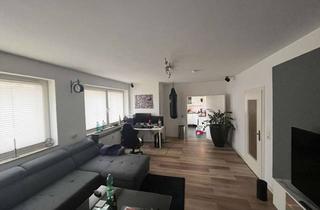 Wohnung mieten in 47803 Inrath/Kliedbruch, Helle 2-Zimmer Wohnung im 1. OG mit Balkon in Inrath/Kliedbruch