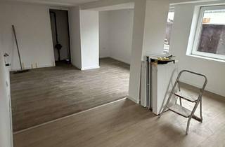 Wohnung mieten in 57223 Kreuztal, Erstbezug nach kompletter Sanierung – moderne 3-Zimmer-Wohnung mit großer Wohnküche in Kreuztal