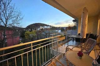 Wohnung mieten in 97688 Bad Kissingen, Herrliche Aussicht: Neuwertige 3 Zi-Wohnung mit Lift + Balkon, Einbauküche gegen Ablöse, ab März