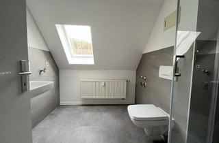 Wohnung mieten in Otto-Planer-Straße 28, 09131 Ebersdorf, Dachgeschoss-Wohnung mit Wohlfühlfaktor – Einbauküche & Garten möglich
