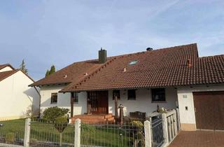 Wohnung mieten in Siedlungsstraße 50, 85088 Vohburg, 3-Zimmer-Dachgeschosswohnung mit Balkon und Einbauküche in Vohburg an der Donau