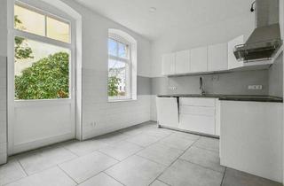 Wohnung mieten in 01844 Neustadt, +++Charmante Altbau-4-Raum-Wohnung (119,75 m2) mit teilbarem Flur & heller Küche mit Durchreiche!+++