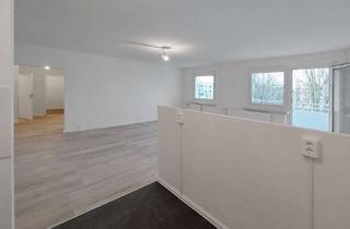 Wohnung mieten in Albert-Köhler-Straße 87, 09122 Morgenleite, SELTENHEIT! 6-Zimmer-Wohnung in Chemnitz - Platz für die ganze Familie! 2 Bäder & 2 Balkone!