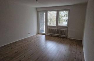 Wohnung mieten in Hasselstraße 118, 42651 Solingen-Mitte, Familenfreundliche, frisch renovierte 3-Zimmer-Wohnung im Erdgeschoss *Balkon*