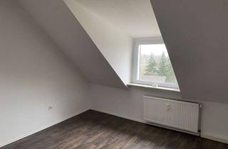 Wohnung mieten in Hüllerstraße, 44649 Wanne, Neuwertiges 1-Zimmer-Apartment im DG – ideal für Singles