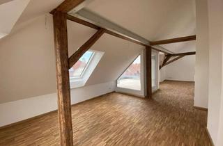 Wohnung mieten in 76135 Weststadt, Neue 3‑Zimmer Dachgeschosswohnung in Karlsruhe Weststadt