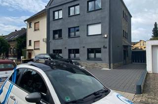 Wohnung mieten in 50859 Weiden, Kernsaniert und Teilmöbliert 1 Zimmer im Dachgeschoss