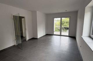 Sozialwohnungen mieten in 52531 Übach-Palenberg, 2-Zimmer-Wohnung mit 65qm WBS / Anfragen nur ONLINE
