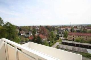 Wohnung mieten in Fritz-Heckert-Siedlung 37, 09337 Hohenstein-Ernstthal, ++Bis in die Ferne schauen und gemütlich entspannen++