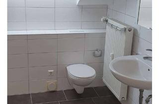 Wohnung mieten in Oppelner Straße 19, 69124 Kirchheim, Helle 3-Zimmer Dachgeschosswohnung in Heidelberg-Kirchheim