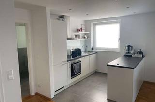 Wohnung mieten in 69469 Weinheim, Stilvolle, 2-Zimmer-Wohnung mit Terrrasse und Einbauküche in Weinheim-Waid