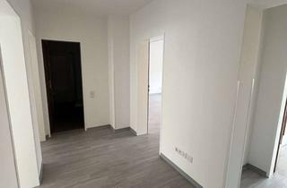 Wohnung mieten in Melbeckstraße 13, 42655 Solingen-Mitte, 3,5-Zimmer-Etagenwohnung (3. OG) mit Balkon in Solingen-Mitte