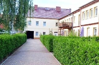 Wohnung mieten in Brandenburger Straße 128, 14542 Werder (Havel), *Noch in der Sarnierung * wunderschöne 2-Raum-Whg. mit Garten im Zentrum von Werder