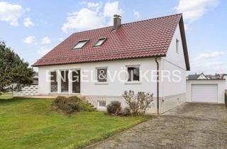 Einfamilienhaus kaufen in 89168 Niederstotzingen, Freistehendes Einfamilienhaus mit Potenzial auf großem Grundstück in Niederstotzingen