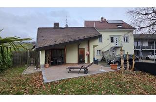 Einfamilienhaus kaufen in Bahnhofstraße 15/2, 79588 Efringen-Kirchen, Modernes Einfamilienhaus mit Garten, Terrassen und Garage in schöner Lage von Efringen-Kirchen