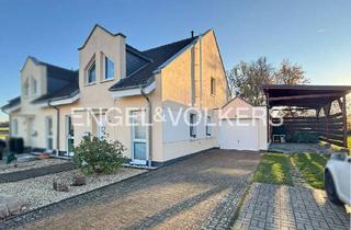 Doppelhaushälfte kaufen in 56244 Krümmel, Moderne Doppelhaushälfte in ländlicher Lage
