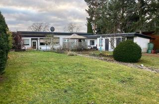 Haus kaufen in Kleine Steinwiese 2. Gartenweg 12, 39114 Berliner Chaussee, Ausbaufähiger Ferienbungalow - ganzjährig bewohnbar