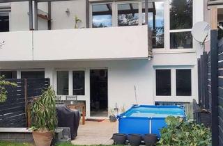 Reihenhaus kaufen in 90411 Nürnberg, Modernisierter Reihenhaus mit Garten, Terrasse und Pool - Ihr neues Zuhause in Nürnberg-Ziegelstein