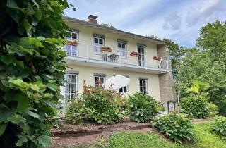 Einfamilienhaus kaufen in 97688 Bad Kissingen, Einfamilienhaus mit großem Grundstück