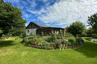 Haus kaufen in 91325 Adelsdorf, Charmantes EFH mit Garten und Einliegerwohnung in Adelsdorf