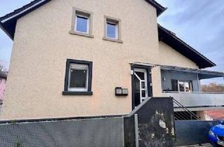 Haus kaufen in 74918 Angelbachtal, Charmantes Zweifamilienhaus mit Balkon und Garten in Angelbachtal