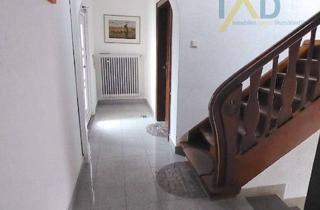 Haus kaufen in 56244 Sessenhausen, Voll vermietetes 3 Parteienhaus mit Garagen