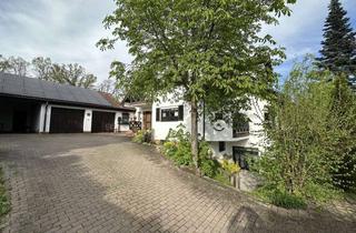 Haus kaufen in 91085 Weisendorf, Zweifamilienhaus mit Weitblick: Ihr Zuhause im Grünen