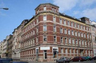 Wohnung mieten in Stiftsstraße, 09130 Chemnitz, * Kleine 1,5-Zimmer mit Laminat, EBK, Wannenbad und Aufzug in Zentrumsnähe zum Toppreis! *