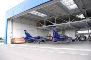 Büro zu mieten in Take-Off Gewerbepark 84, 78579 Neuhausen, Exklusiver Hangar | Werkstätten | Vorfeld | Büroflächen | Helilager | Direktzugang zum Flugfeld