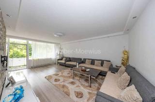 Anlageobjekt in 51429 Bergisch Gladbach, 4-Zimmer-Wohnung mit Balkon + Stellplatz / saniert + gepflegt / vermietet