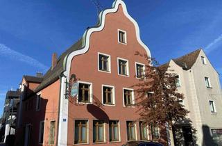 Anlageobjekt in Herzog-Ludwig-Str. 31, 93333 Neustadt, Attraktives Mehrparteienhaus in Neustadt an der Donau – saniert 2015