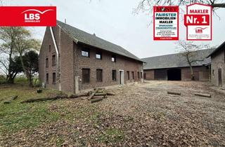 Immobilie kaufen in 47918 Tönisvorst, Sanierungsobjekt: Vierkanthof mit Scheunenensemble und Ausbauchancen