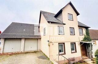 Einfamilienhaus kaufen in 34253 Lohfelden, Sanierungsbedürftiges Einfamilienhaus + Doppelgarage in gesuchter Lage
