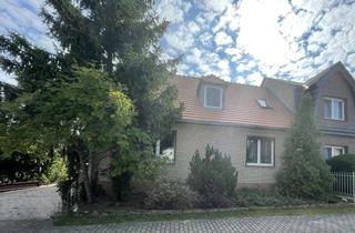 Doppelhaushälfte kaufen in 03099 Kolkwitz, Charmante Doppelhaushälfte mit großzügigem Grundstück, Pool und vielseitigen Nutzungsmöglichkeiten – in Kolkwitz OT Glinzig zu verkaufen!