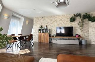 Wohnung kaufen in 89250 Senden, Helle Dachgeschosswohnung mit fast umlaufenden Terrassen