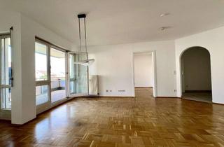 Wohnung kaufen in Stuttgarter Straße 42, 71691 Freiberg, Lichtdurchflutete, zentrale 2-Zimmer-Wohnung mit Balkon