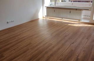 Wohnung kaufen in Siriusstrasse, 85716 Unterschleißheim, PROVISIONSFREI: Top-Rendite (3,5%)! Modernisierte 2-Zi-Kapitalanlage | Heizung NEU | 12.960€ Miete