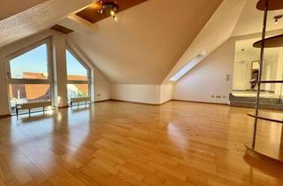 Wohnung mieten in Ringstraße, 63322 Rödermark, 2,5 Zimmer DG Wohnung mit Gäste-WC, Einbauküche und Stellplatz