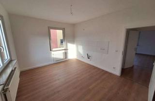 Wohnung mieten in Uferstr., 42555 Velbert, Große 2 Raum Wohnung im Altbau mit Wohnküche und Gartennutzung