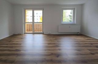 Wohnung mieten in Professor-Doktor-Dieckmann-Straße 24, 08280 Aue, 3 Zimmer Wohnung mit Balkon in Aue