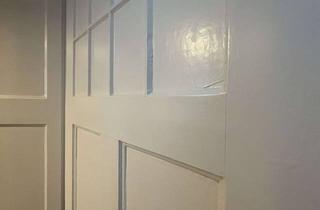 Wohnung mieten in 40219 Unterbilk, Altbauliebe im Medienhafen: 2 Zimmer, Küche, Balkon (Loggia)