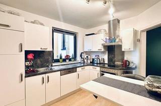 Wohnung mieten in Bahnhofstr. 14a, 69221 Dossenheim, Gepflegte 2-Zimmer Wohnung mit Balkon und TG-Stellplatz