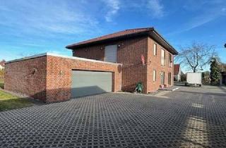 Villa kaufen in 38159 Vechelde, Moderne Stadtvilla und separater Bungalow mit Top-Ausstattung - alle Generationen unter einem Dach