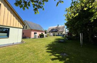 Haus kaufen in 18586 Middelhagen, Drei Küstenhäuser in Strandnähe – Lebensfreude pur für Generationen