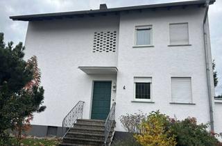 Haus kaufen in Stembergring, 33106 Paderborn, Geräumiges 6-Zimmer-Haus in Paderborn