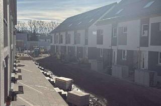 Haus mieten in Tübinger Straße 91, 72666 Neckartailfingen, Ganzes Haus zum Preis einer Wohnung: Neubau 5,5-Zi-Reihenhaus mit Einbauküche, Smart Home und Keller